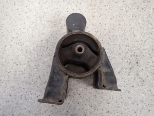 HYUNDAI i30 1.6 CRDI 07-11 PODUSZKA SILNIKA TYLNA 1/4 MINIATURA