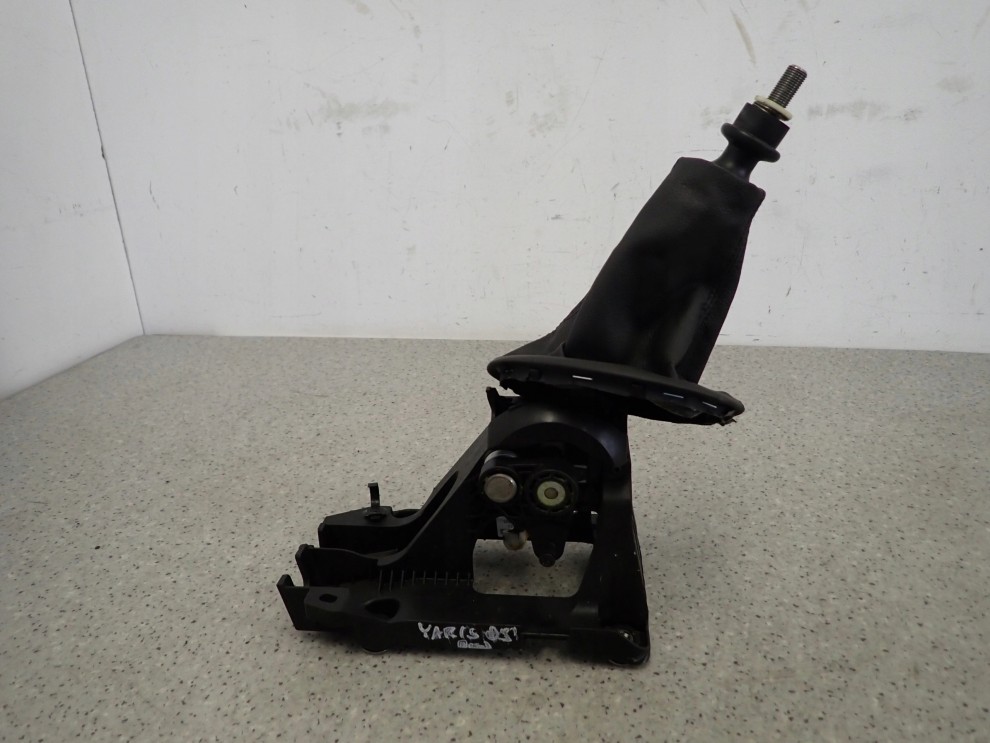 TOYOTA YARIS II 6B 09-12 LEWAREK DŹWIGNIA ZMIANY BIEGÓW 1/8