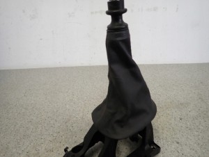 TOYOTA YARIS II 6B 09-12 LEWAREK DŹWIGNIA ZMIANY BIEGÓW 4/8 MINIATURA