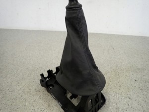 TOYOTA YARIS II 6B 09-12 LEWAREK DŹWIGNIA ZMIANY BIEGÓW 6/8 MINIATURA