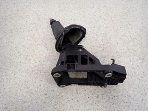 TOYOTA YARIS II 6B 09-12 LEWAREK DŹWIGNIA ZMIANY BIEGÓW 7/8 MINIATURA