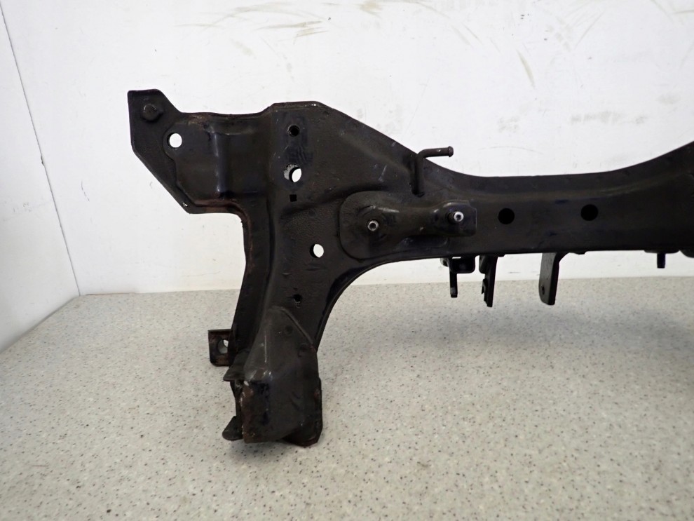 KIA CARENS II 2.0D 02-06 BELKA ZAWIESZENIA PRZEDNIEGO SANKI 6/11