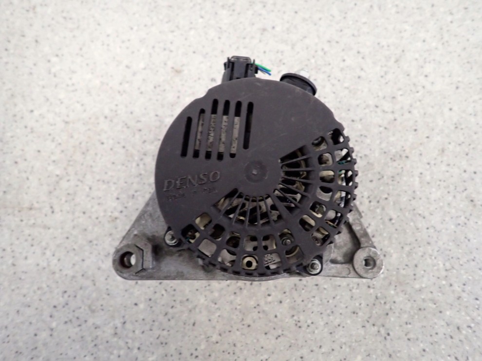 TOYOTA AURIS 1.4i 06-09 ALTERNATOR 8/8