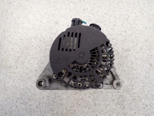 TOYOTA AURIS 1.4i 06-09 ALTERNATOR 8/8 MINIATURA