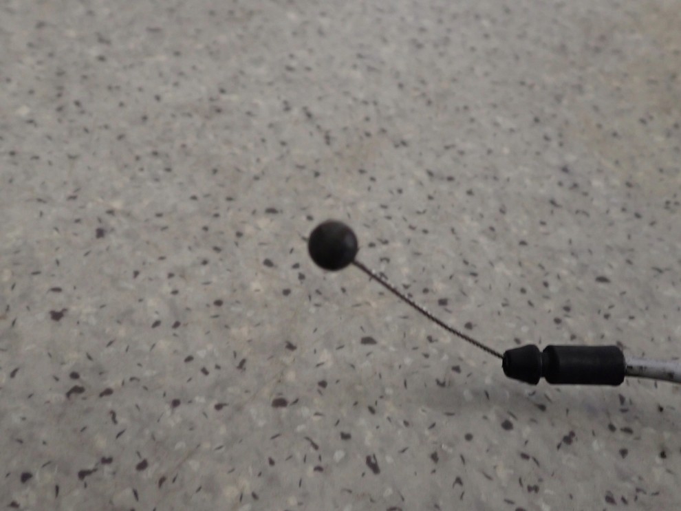 TOYOTA AVENSIS T25 03- LINKA CIĘGNO OTWIERANIA MASKI 2/3