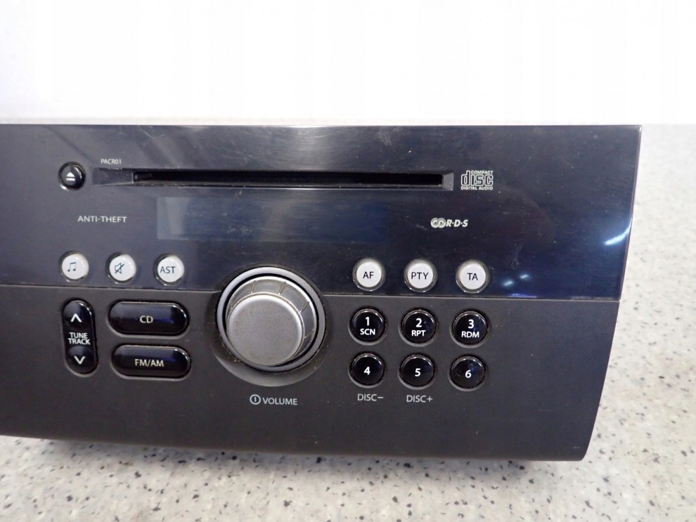 SUZUKI SWIFT 05-09 RADIO BEZ MP3 4/8