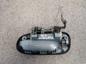 HYUNDAI MATRIX 02-10 KLAMKA TYLNA PRAWA MC 3/3 MINIATURA