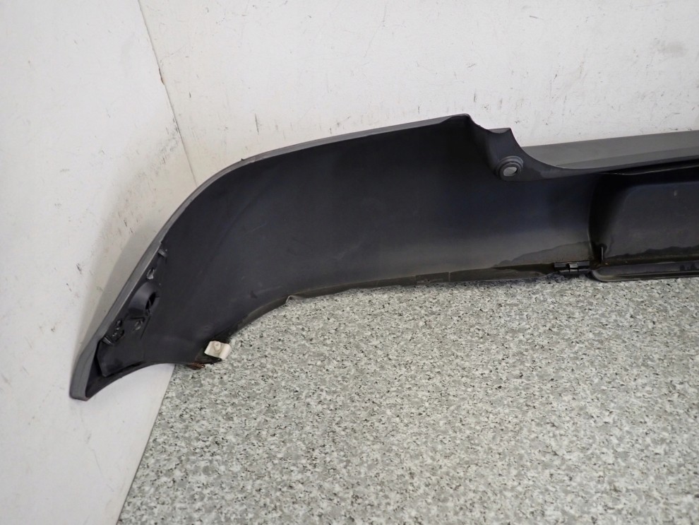 TOYOTA YARIS I JP 99-02 ZDERZAK TYLNY 6/7