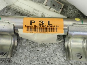 TOYOTA COROLLA VERSO II 2004- KURTYNA LEWA 3/6 MINIATURA