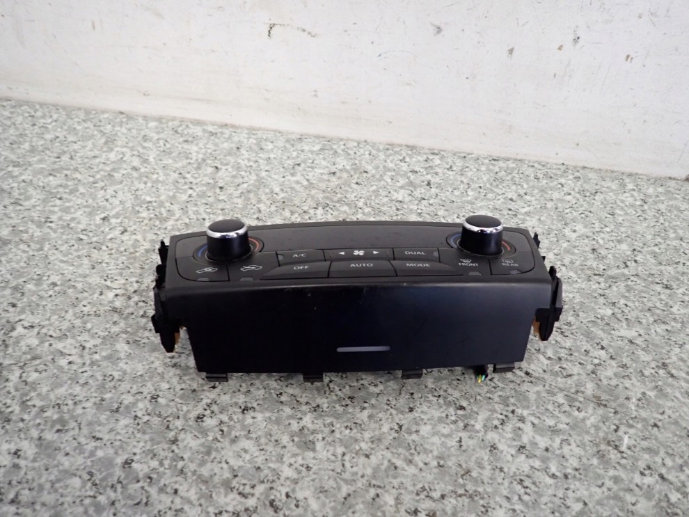 SUZUKI SX4 S-CROSS 13-16 PANEL STEROWANIA KLIMATYZACJI NAWIEWU 2/5