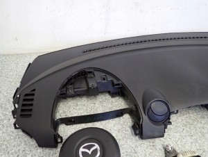 MAZDA2 MAZDA 2 08- DE PODUSZKI POWIETRZNE DESKA ROZDZIELCZA SRS EUROPA 4/13 MINIATURA