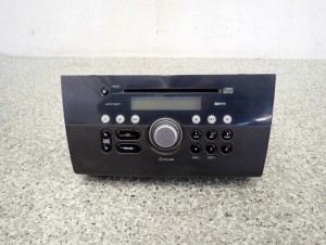 SUZUKI SWIFT 05-09 RADIO BEZ MP3 1/9 MINIATURA