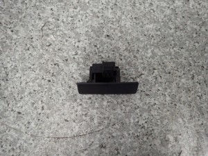 SUZUKI SWIFT HB 04-09 5D ZAMEK SCHOWKA PASAŻERA W KABINIE 3/7 MINIATURA