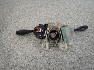 SPACE WAGON 98-04 PRZEŁĄCZNIK ZESPOLONY 6/6 MINIATURA