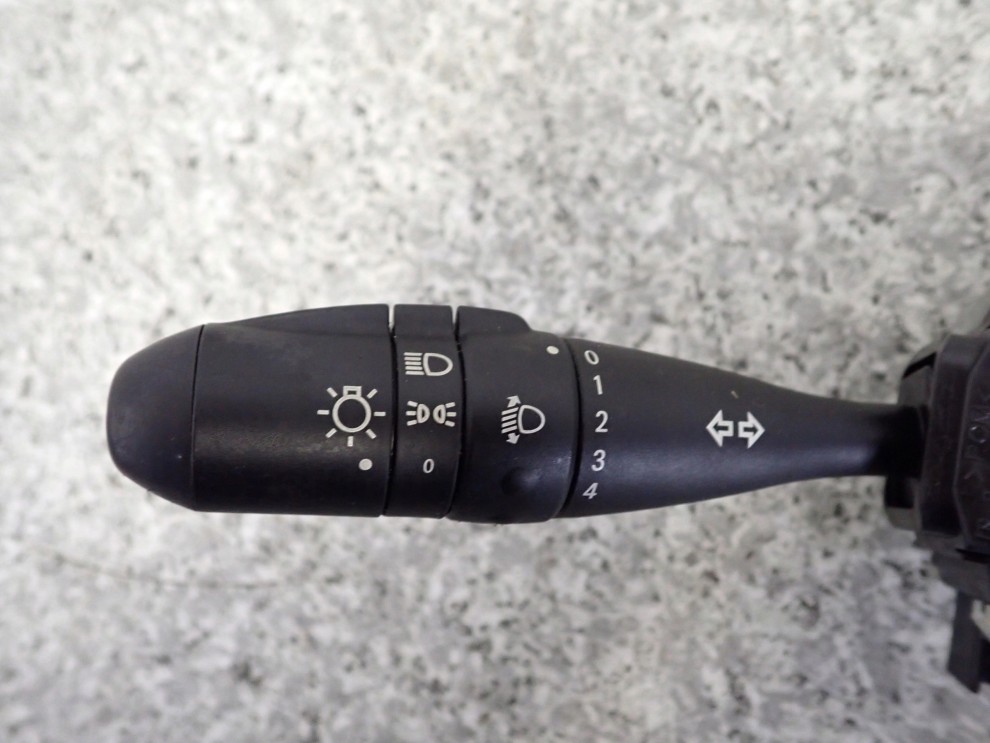 MITSUBISHI COLT CZ3 04- PRZEŁĄCZNIK ZESPOLONY ŚWIATEŁ WYCIERACZEK 2/6