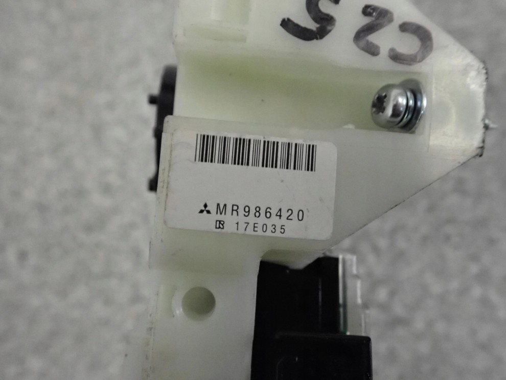 MITSUBISHI COLT CZ3 04- PRZEŁĄCZNIK ZESPOLONY ŚWIATEŁ WYCIERACZEK 5/6