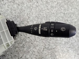 MITSUBISHI COLT CZ3 04- PRZEŁĄCZNIK ZESPOLONY ŚWIATEŁ WYCIERACZEK 3/6 MINIATURA