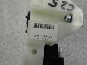 MITSUBISHI COLT CZ3 04- PRZEŁĄCZNIK ZESPOLONY ŚWIATEŁ WYCIERACZEK 5/6 MINIATURA