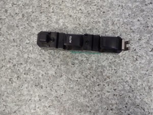 SUZUKI IGNIS 00-03 PANEL SZYB 2 SZYBY PRZEŁĄCZNIK 2/7 MINIATURA