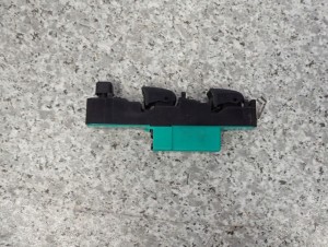 SUZUKI IGNIS 00-03 PANEL SZYB 2 SZYBY PRZEŁĄCZNIK 4/7 MINIATURA