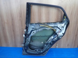 MAZDA 2 II DE 07- DRZWI TYLNE PRAWE 36C 11/13 MINIATURA