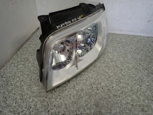HYUNDAI MATRIX 05-07 LAMPA PRZEDIA LEWA 4/8 MINIATURA
