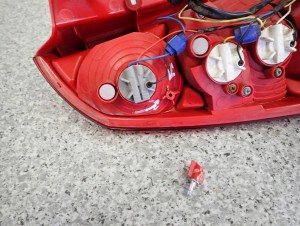LACETTI NUBIRA KOMBI 03- LAMPA TYLNA PRAWA 8/10 MINIATURA
