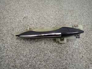 HYUNDAI i40 KOMBI 11-15 KLAMKA DRZWI PRZEDNIA LEWA S6G