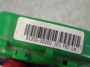 HYUNDAI i40 KOMBI 11-15 ZAMEK DRZWI PRZEDNI LEWY 7/8 MINIATURA