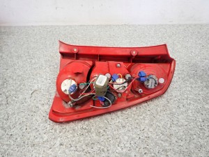 LACETTI NUBIRA KOMBI 03- LAMPA TYLNA LEWA 5/5 MINIATURA