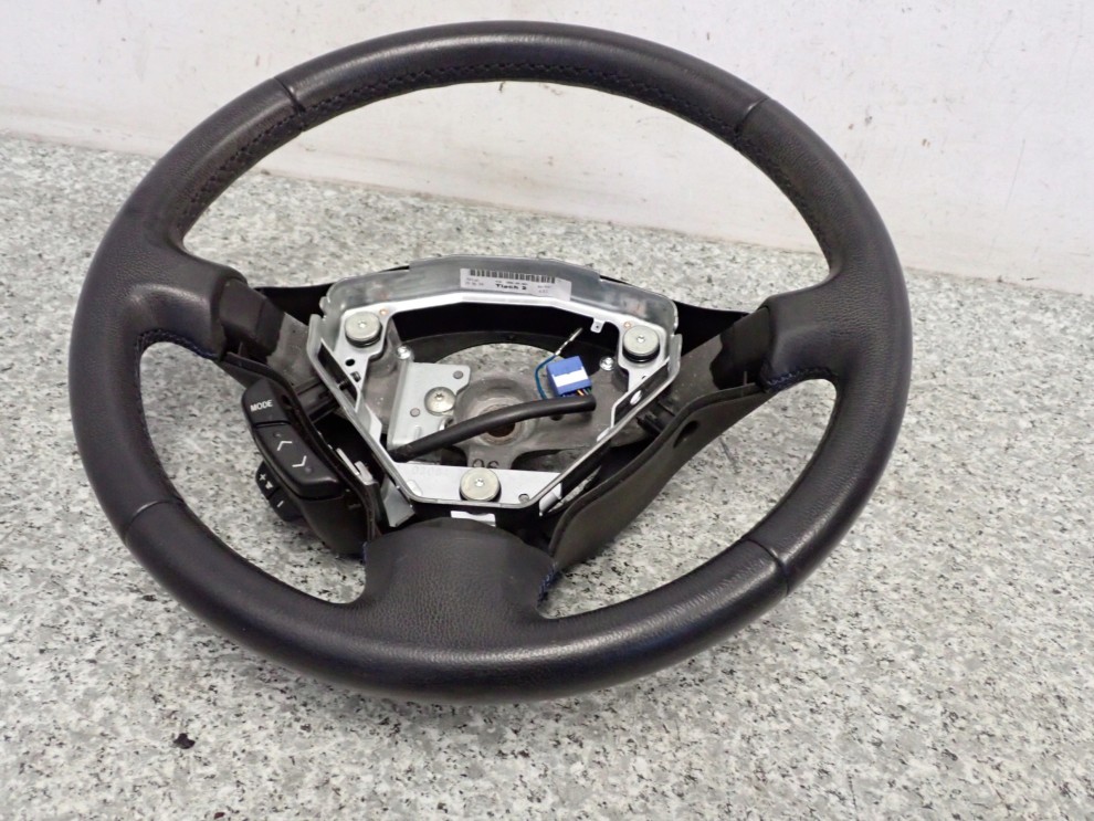 TOYOTA YARIS 03-05 FR KIEROWNICA KOŁO KIEROWNICY 3/7
