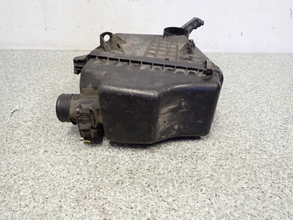 TOYOTA PREVIA 00-06 2.0 D4D OBUDOWA FILTRA POWIETRZA PRZEPŁYWOMIERZ 3/8