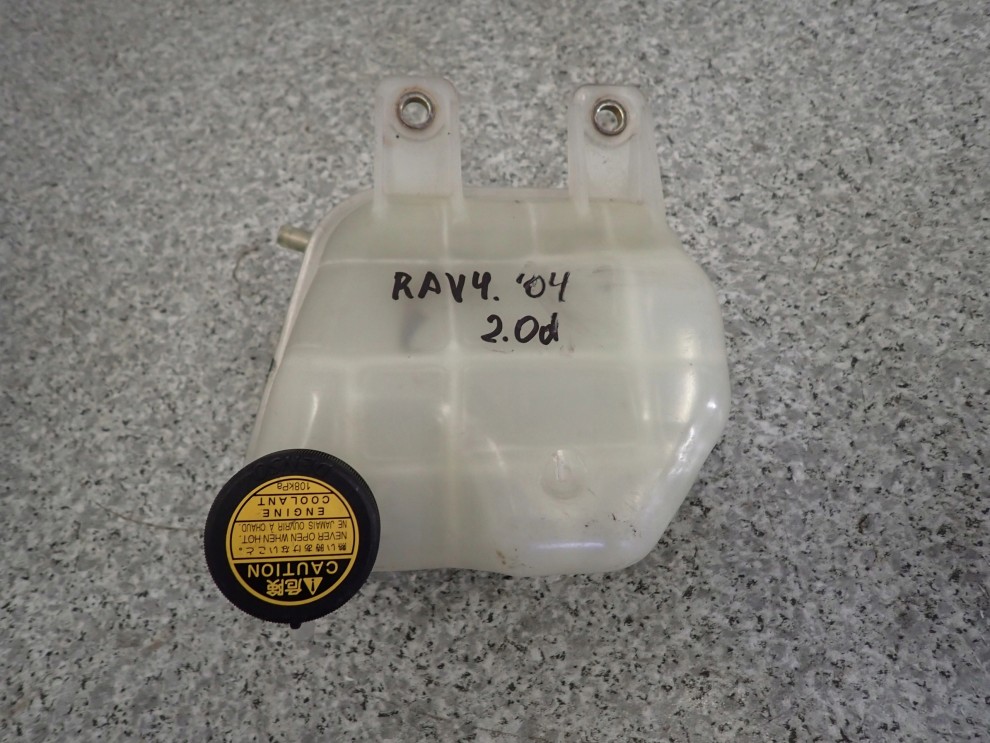 TOYOTA RAV4 5d 00-05 ZBIORNICZEK SPRYSKIWACZY 1/4