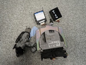 TOYOTA COROLLA 1.4 D4D 04-07 ZESTAW STARTOWY KOMPUTER STACYJKA