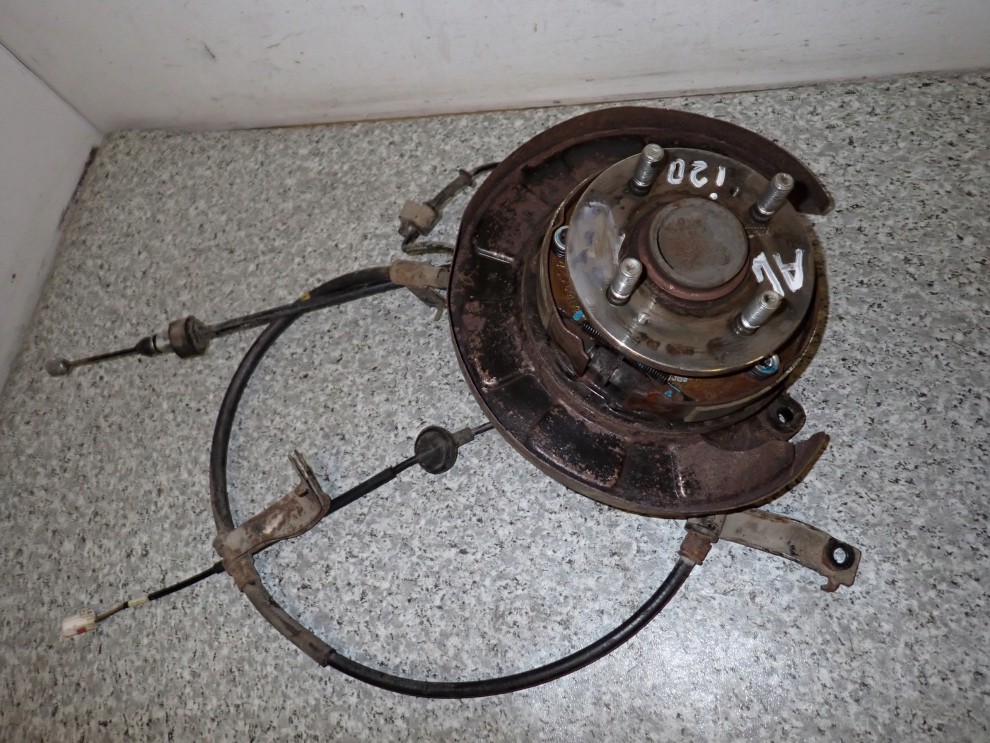 HYUNDAI i20 08-12 TARCZA KOTWICZNA TYLNA LEWA 2/5