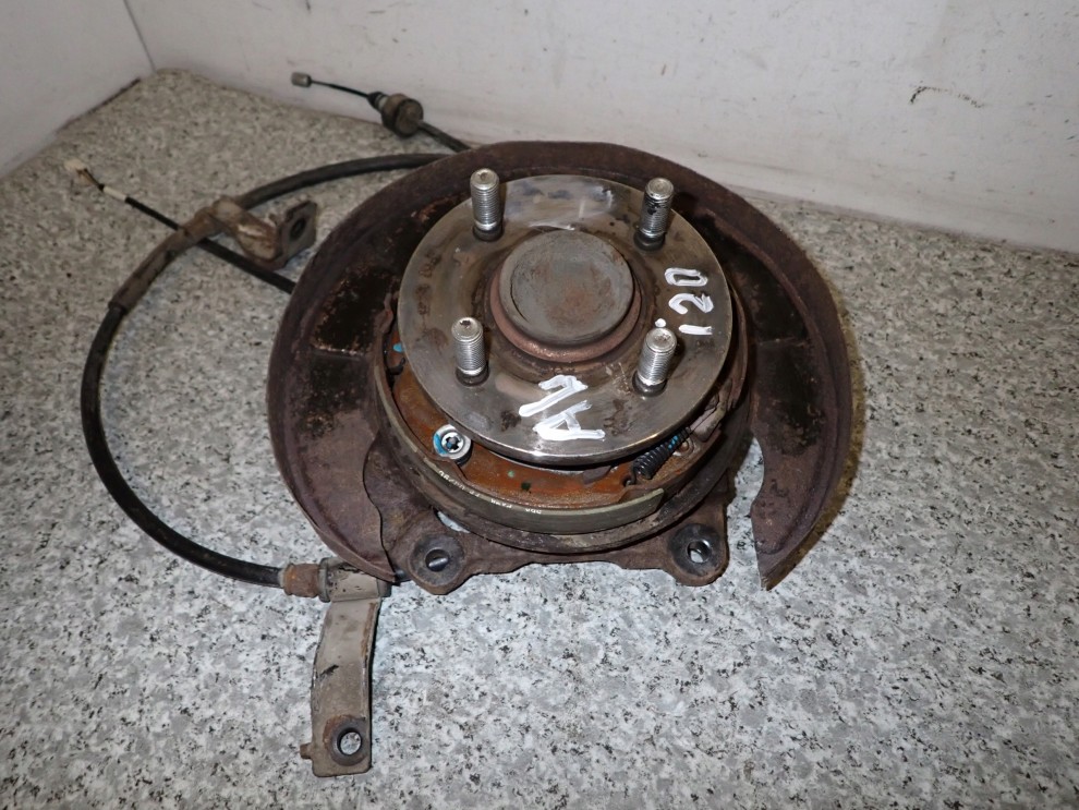 HYUNDAI i20 08-12 TARCZA KOTWICZNA TYLNA LEWA 4/5