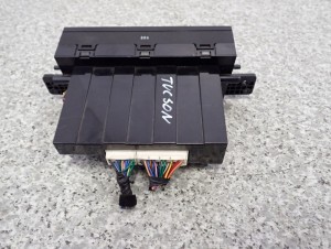 HYUNDAI TUCSON 04- PANEL NAWIEWU KLIMATYZACJI 3/4 MINIATURA