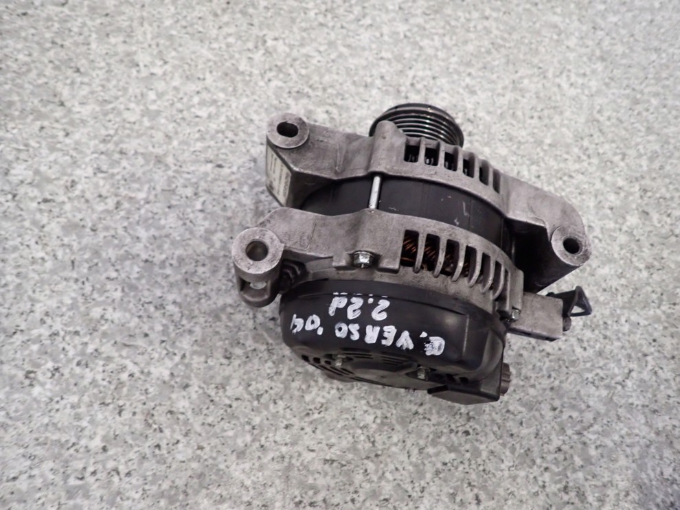 TOYOTA COROLLA VERSO 2.2D 04-09 ALTERNATOR 1/5