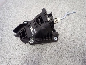 MAZDA 5 6 2.0D RF7 05- LEWAREK DŹWIGNIA ZMIANY BIEGÓW