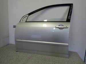 TOYOTA COROLLA E12 02-07 DRZWI PRZEDNIE LEWE SB 1C0 2/14 MINIATURA