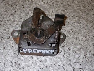 MAZDA PREMACY 99- ZAMEK MASKI 2/5 MINIATURA