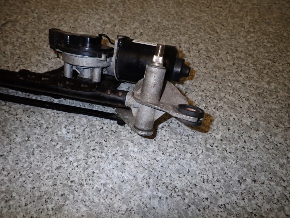 HYUNDAI GETZ 06-10 MECHANIZM WYCIERACZEK SILNICZEK KOMPLET 3/5