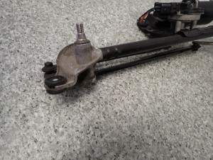 HYUNDAI GETZ 06-10 MECHANIZM WYCIERACZEK SILNICZEK KOMPLET 2/5 MINIATURA