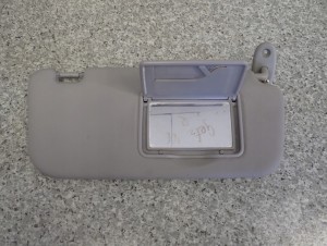 HYUNDAI GETZ 02-10 DASZEK PRZECIWSŁONECZNY PRAWY