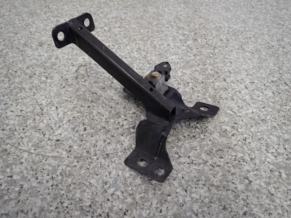 MAZDA3 MAZDA 3 BK 03-07- WSPORNIK ZAMKA MASKI CZUJNIK UDERZENIOWY 4/5