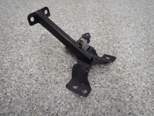 MAZDA3 MAZDA 3 BK 03-07- WSPORNIK ZAMKA MASKI CZUJNIK UDERZENIOWY 4/5 MINIATURA