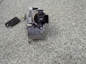 MAZDA 2 II DY KOMPUTER STACYJKA ZEGARY ZESTAW 6S61-12A650-GD 6/6 MINIATURA