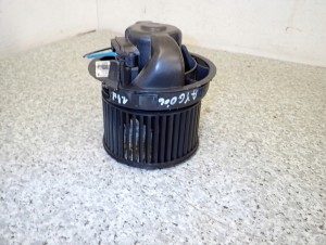 TOYOTA AYGO 05-12 WENTYLATOR NAGRZEWNICY DMUCHAWA 2/7 MINIATURA