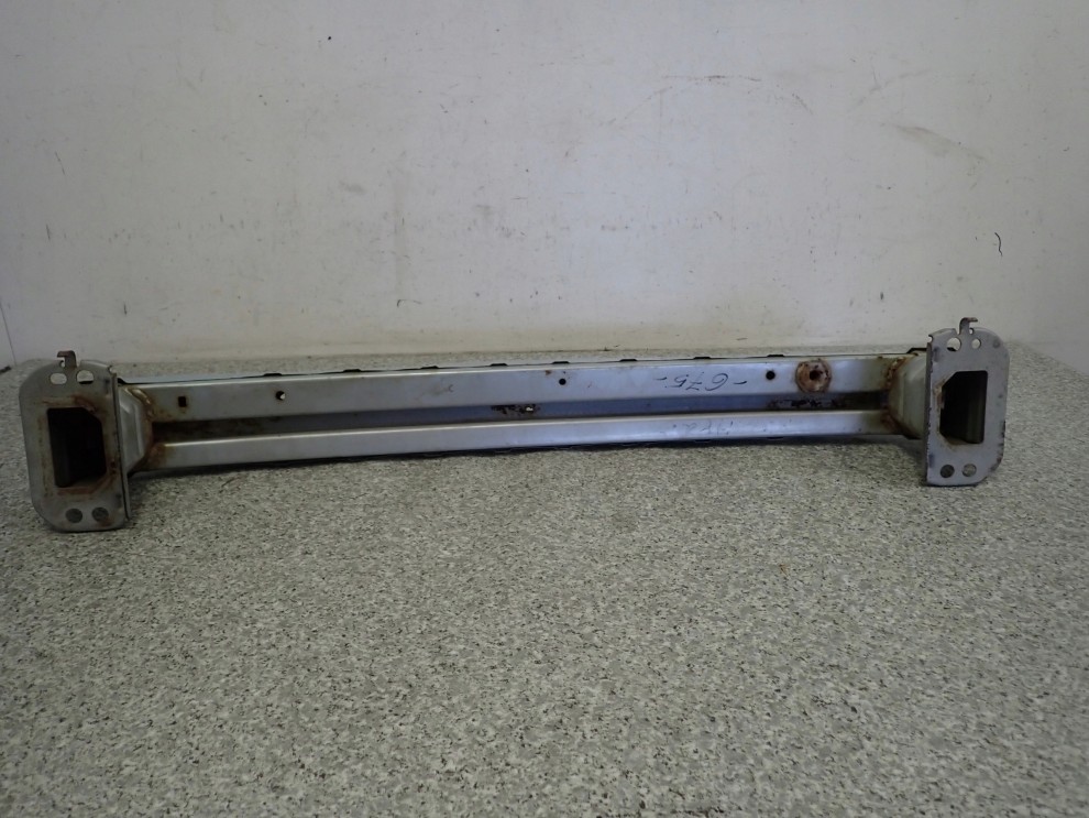TOYOTA AYGO 05-12 BELKA ZDERZAKA PRZEDNIEGO 11/13