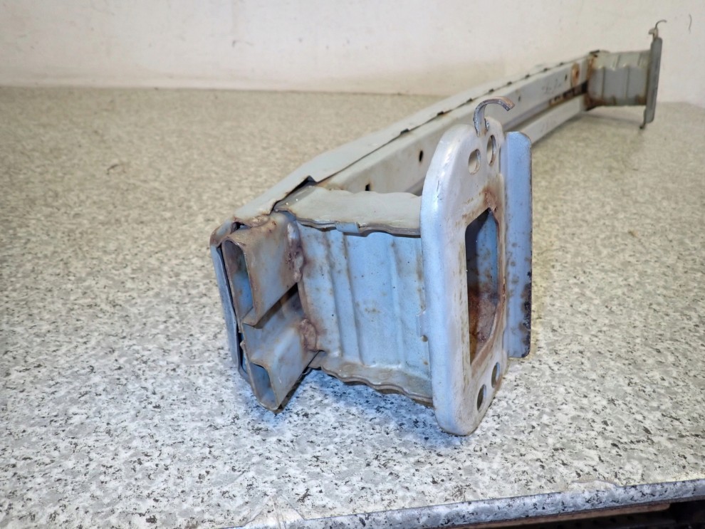 TOYOTA AYGO 05-12 BELKA ZDERZAKA PRZEDNIEGO 12/13